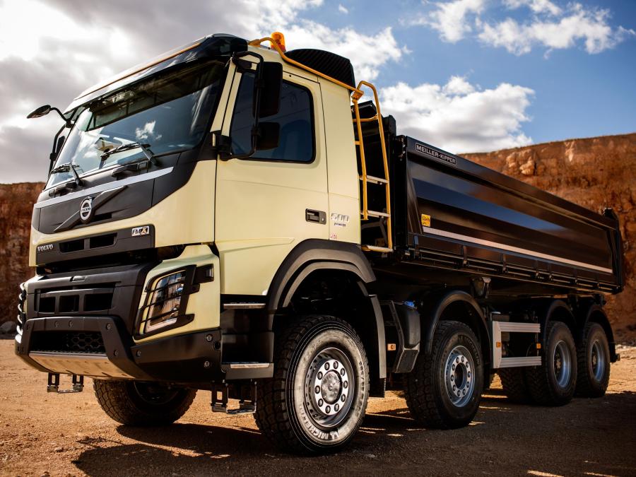  Volvo FMX 8x4 2013 года  (фото 10 из 20)